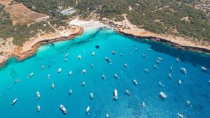 Formentera: The bay of Cala Saona as a popular destination for gangbangs, sex parties, cuckolding, hotwifing and wifesharing parties
